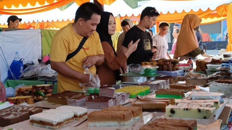 Efek IKN, Pengusaha kuliner Kaltim Raup Berkah HUT ke-79 RI