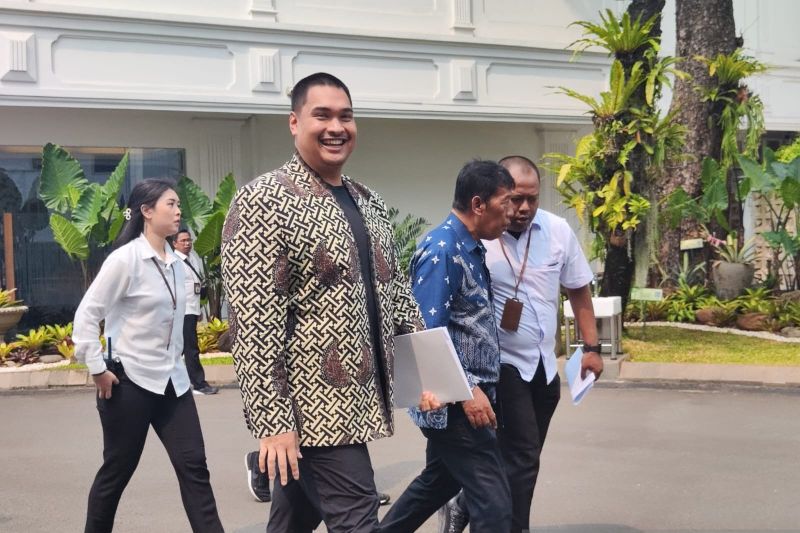 Dito Ariotedjo Panggil Muhajdir Effendi 'Pak Ketua Tambang'