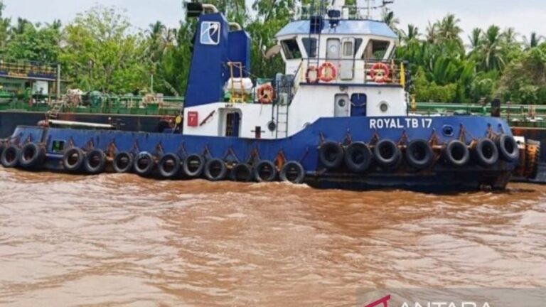 Perompak Sekap 14 ABK dan Jarah Tugboat Royal 17 di Perairan Kalimantan