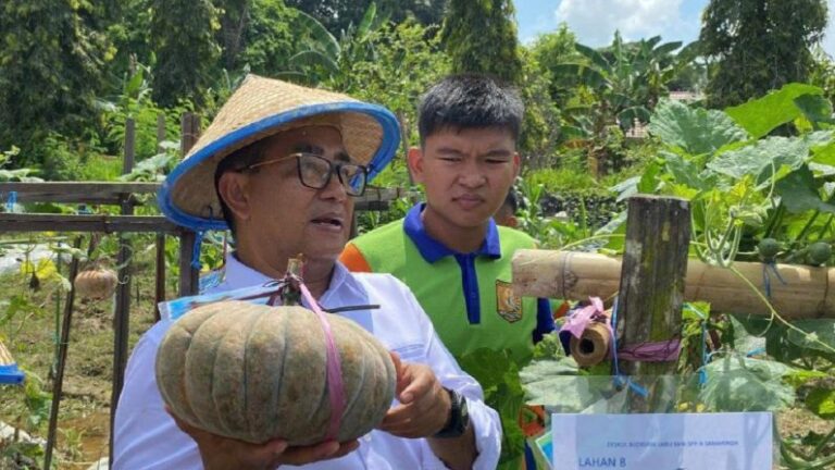 Pj Gubernur Kaltim Sebut Budaya Agraris di Sekolah Itu Investasi