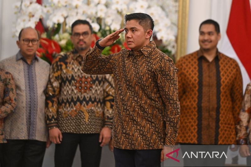 Kepala Kantor Komunikasi Kepresidenan Tanggapi Tidak Dilantiknya Mayor Teddy sebagai Sekretaris Kabinet