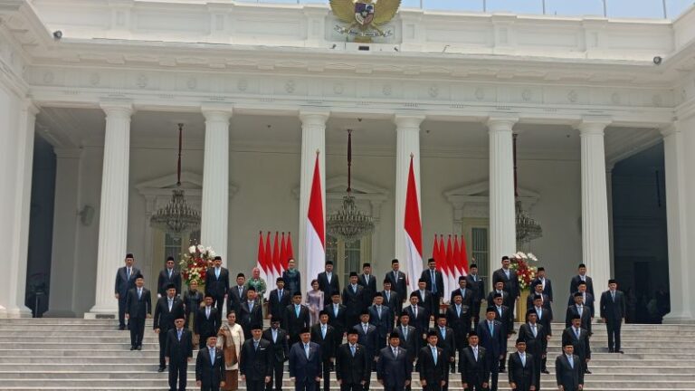 Presiden Prabowo Subianto Resmi Melantik 48 Menteri dalam Kabinet Merah Putih