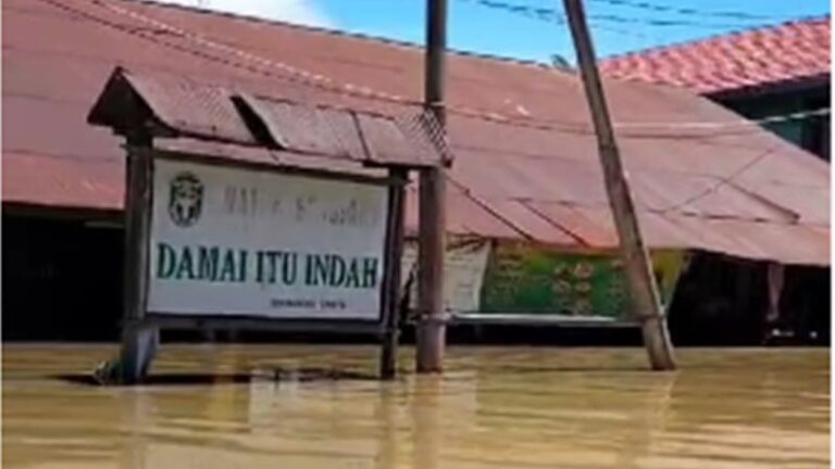 Banjir di Mahakam Ulu Setinggi Satu Meter, BPBD-Camat Langsung Berkoordinasi
