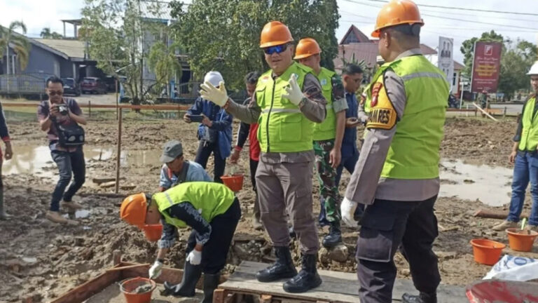 Kapuas Hulu Bangun Ruang Terbuka Hijau dari Dana Reboisasi