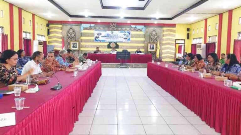 Pemkab Barito Timur Evaluasi Program Penanggulangan Kemiskinan