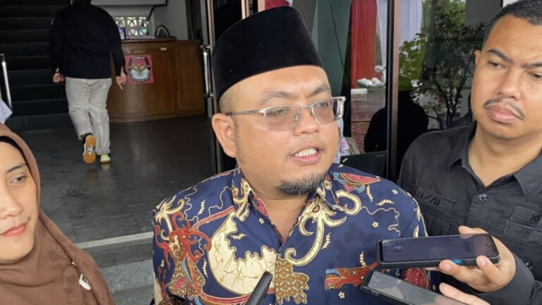 Hasil Rekapitulasi KPU Balikpapan Rahmad-Bagus Menang Pilkada 2024
