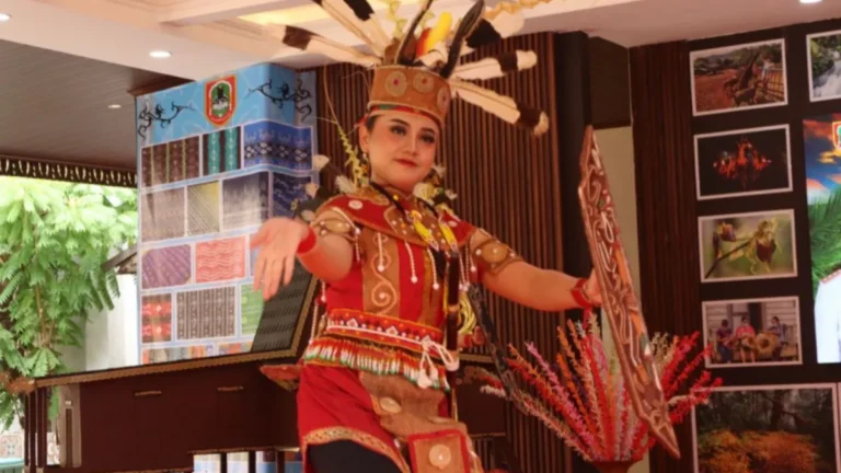 Pemprov Kalsel Promosikan Seni Budaya Lokal di TMII