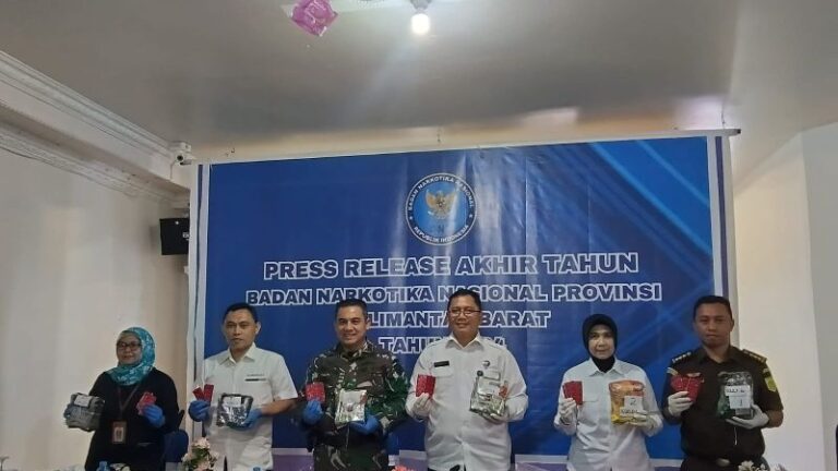 BNNP Kalbar Musnahkan 6,2 Kilogram Sabu dari Malaysia