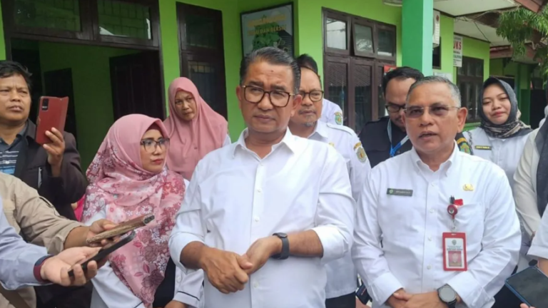 Pj Gubernur Kaltim: Petani dan UMKM Berperan Jalankan Program MBG