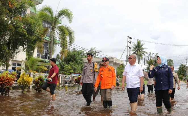 BPBD Kalbar Imbau Warga Waspada Potensi Banjir Hingga 30 Januari