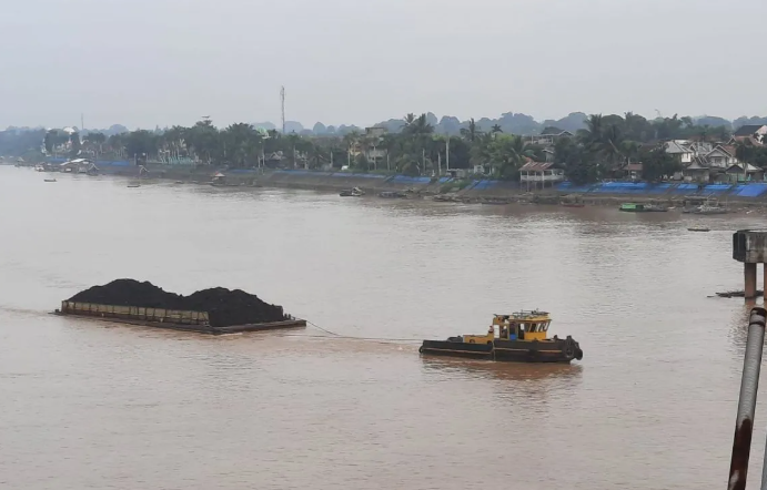 Pemprov Jambi Hentikan Sementara Jalur Sungai untuk Batu Bara