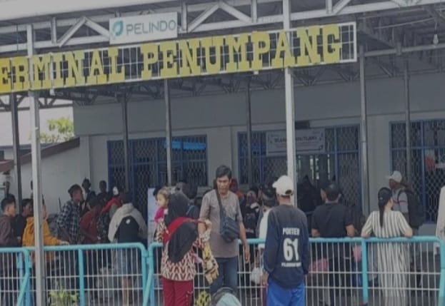 Pemudik Lebaran Mulai Padati Pelabuhan Sampit
