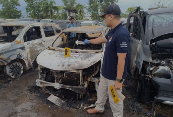 Lebaran Keempat, 18 mobil di Banjarbaru Terbakar
