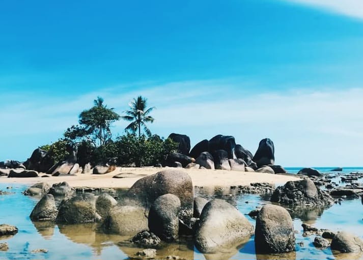 Pantai Temajuk