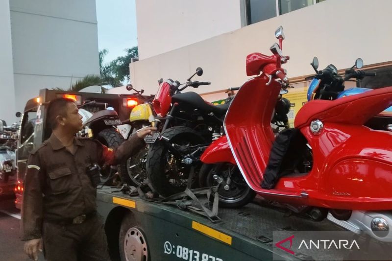 Kejagung Sita Puluhan Motor Mewah Terkait Kasus Suap Korupsi Pemberian Fasilitas Ekspor CPO