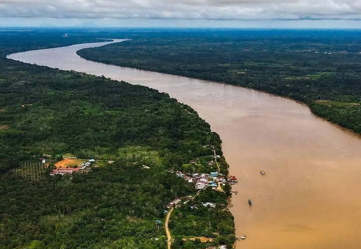 Kalimantan Sumbang Tiga Sungai Terpanjang di Indonesia