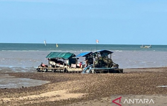 Dua Ponton Tambang Ilegal Diamankan Polres Bangka Barat