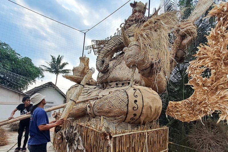 Sutanto Mendut, Festival Lima Gunung dan Jelajah Ilmu Terpendam
