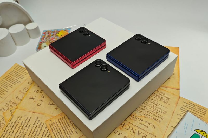 Samsung Galaxy Z Flip7