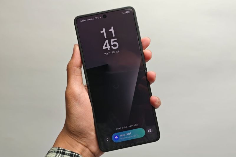Samsung Galaxy Z Flip7