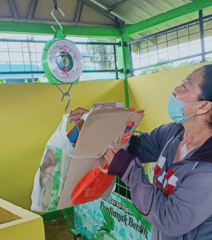 Efektifkah Bank Sampah Atasi Persoalan Sampah?