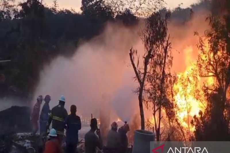 Sumur Minyak Terbakar