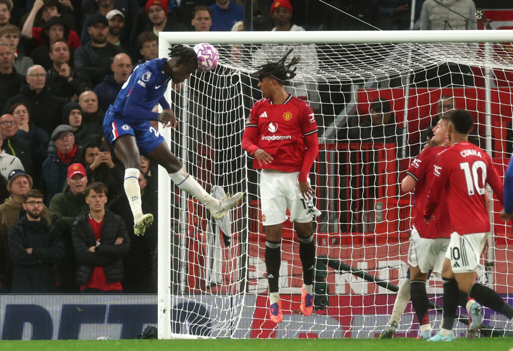 Manchester United Lawan Chelsea