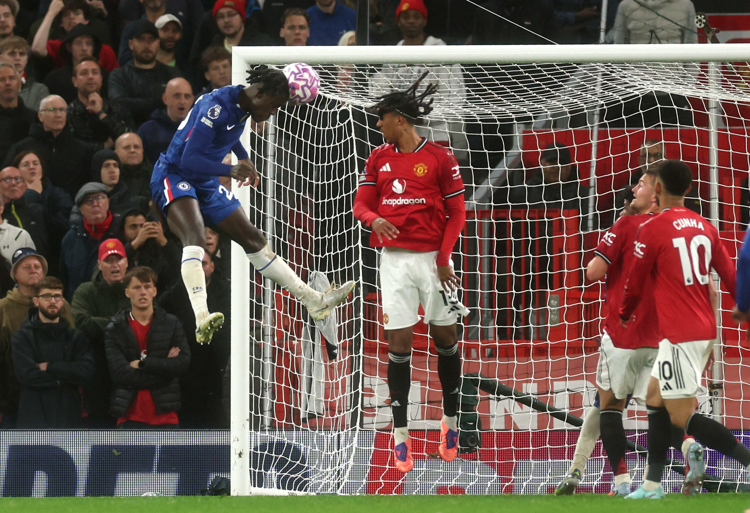 Manchester United Lawan Chelsea