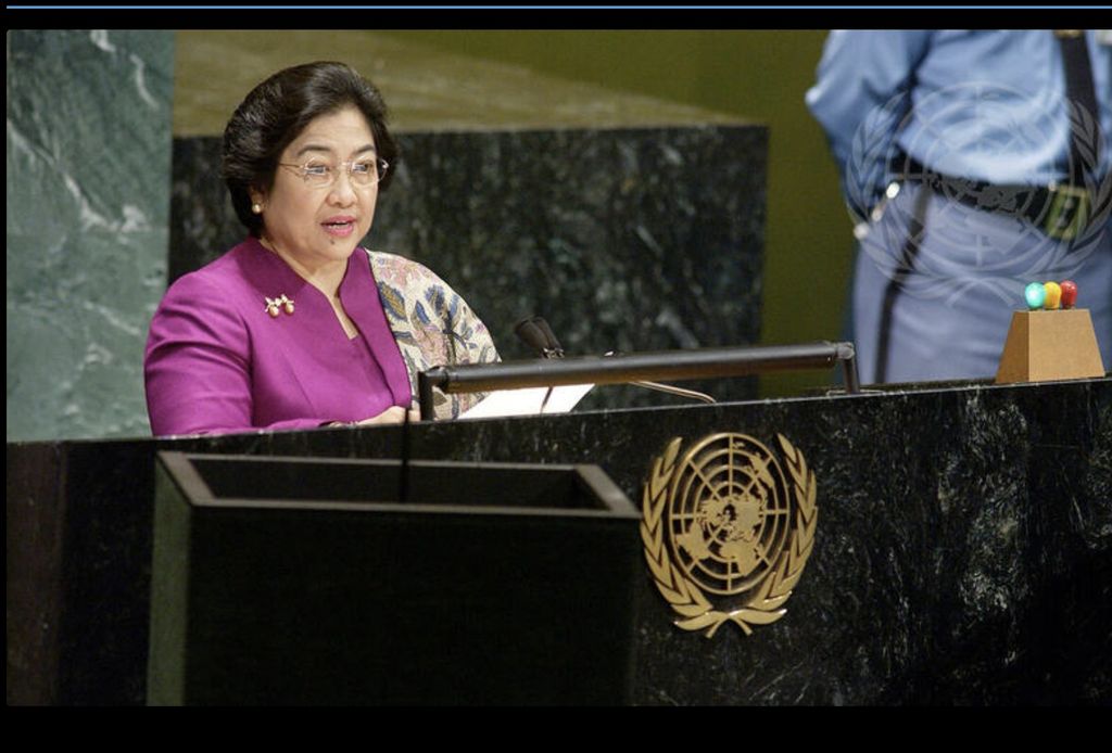Megawati Berpidato di Sidang Umum PBB 2003