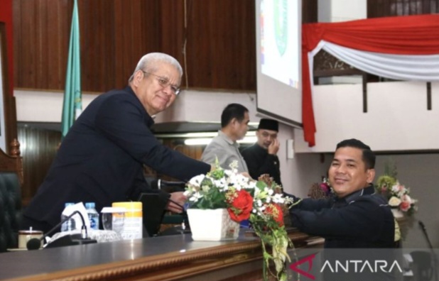 Eksekutif-Legislatif Kalbar Tetapkan 12 Raperda dalam Propemperda 2026