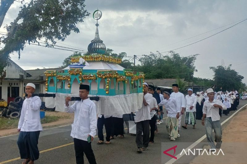 Tradisi Arakan Seribu Telur