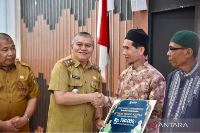 Honor Ribuan Guru Ngaji Disalurkan Pemkab Kubu Raya