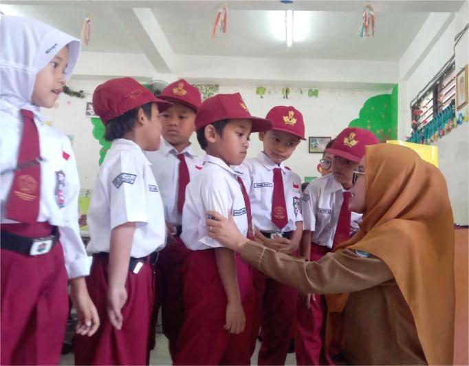 Hari Guru: Ketika Kesejahteraan Masih Sebatas Jargon dan Ironi Perlakuan ke Guru