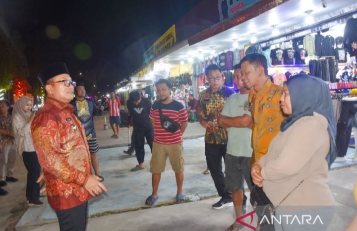 Bupati Kubu Raya Apresiasi Dukungan Pedagang dalam Penataan Kawasan