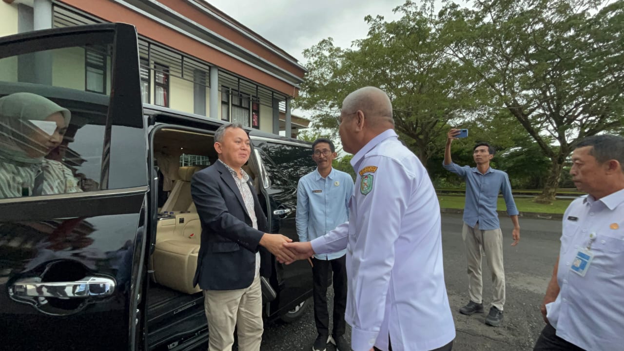 Sekda Kalbar Harisson Sambut Wamen HAM Mugiyanto