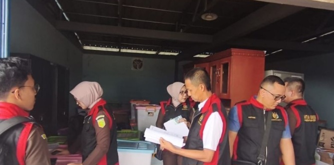 Kejati Kalbar Geledah Distrik Navigasi Pontianak Terkait Kasus Korupsi