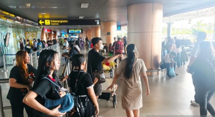 Arus Balik Natal Penumpang Bandara Supadio Meningkat 10 Persen