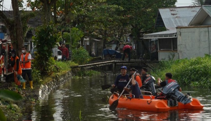 Pemkot Banjarmasin Keruk Sungai Guring Antisipasi Banjir
