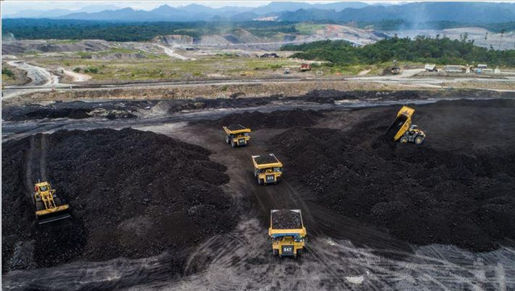 Tambang Batu Bara PT Adaro Indonesia