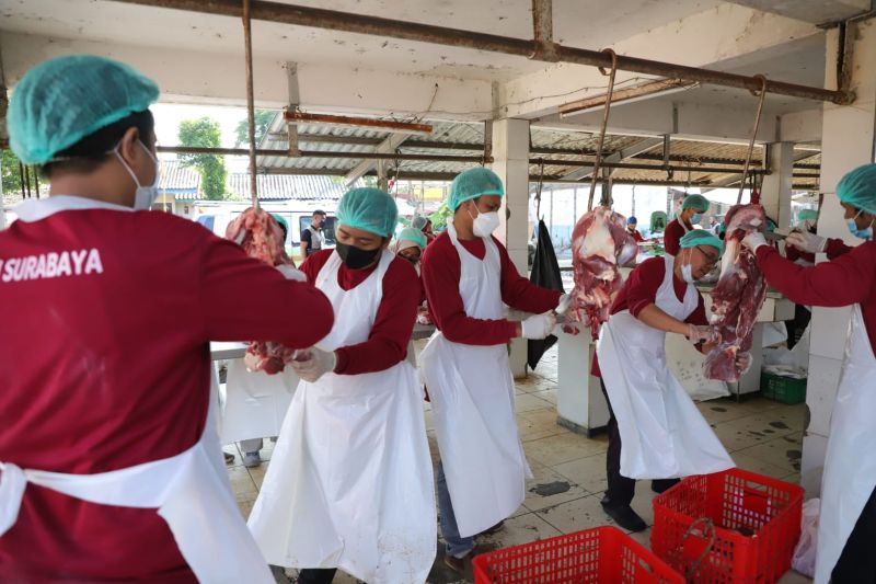 Pemotongan-hewan-kurban-di-RPH