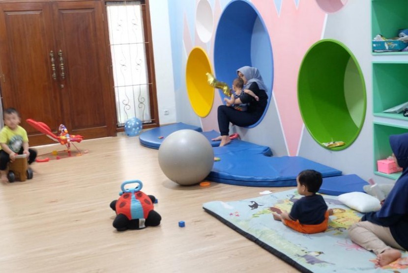 tempat-penitipan-anak-roots-learning-center