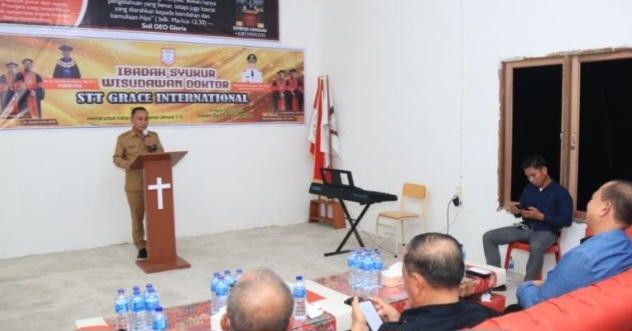 Wagub Kalbar Dorong Pendidikan Teologi Perkuat SDM Kalbar
