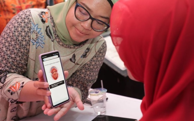 bantuan sosial