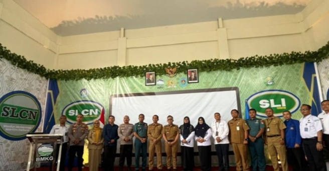 Sekolah lapang