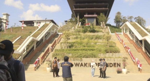 Menapaki Flosofi Rumah Panjang di Istana Wakil Presiden IKN