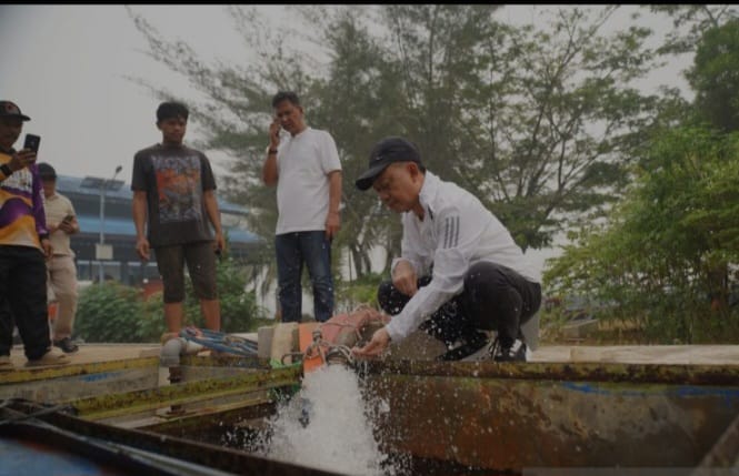 Penuhi Kebutuhan Warga, Pontianak Kembali Pasok Lima Juta Liter Air Tawar