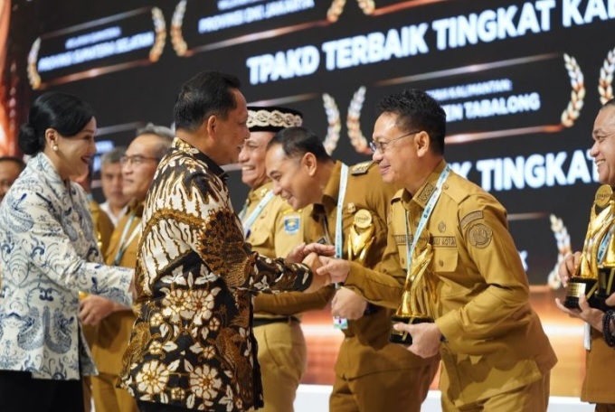 Pontianak Raih TPAKD Award 2026 Terbaik Tingkat Kota di Kalimantan